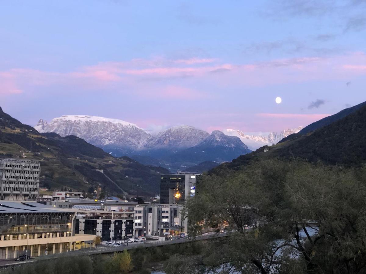 Bozen - Voll Ausgestattet, Optimale Lage Apartment Luaran gambar